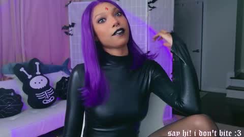 Snapshot of lileviemarie chatting on October 2025 02:34:01 AM evie online show from October 2025 02:34:01 AM