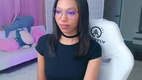 Snapshot of lileviemarie chatting on March 2026 02:24:02 AM evie online show from March 2026 02:24:02 AM