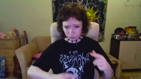 Lil online show from December 2024 10:44:02 AM