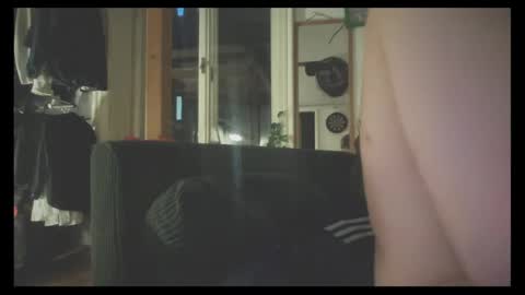 Snapshot of lilginge1 chatting on April 2026 07:45:01 PM lilginge1 online show from April 2026 07:45:01 PM