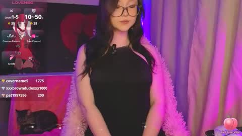 Nika and Lori online show from September 2025 10:37:01 AM