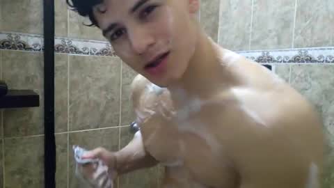 Snapshot of lilhotnando chatting on April 2026 03:17:01 AM Fernando online show from April 2026 03:17:01 AM