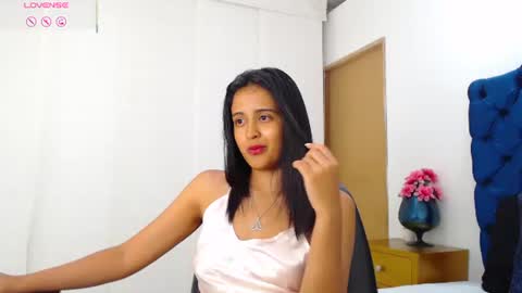 Snapshot of lili666_ chatting on June 2026 03:20:02 AM Lili online show from June 2026 03:20:02 AM