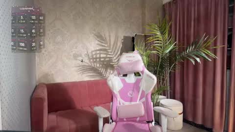 Lili online show from April 2026 11:44:02 AM