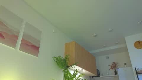 Snapshot of lili__roze_ chatting on October 2025 05:27:02 AM lili__roze_ online show from October 2025 05:27:02 AM