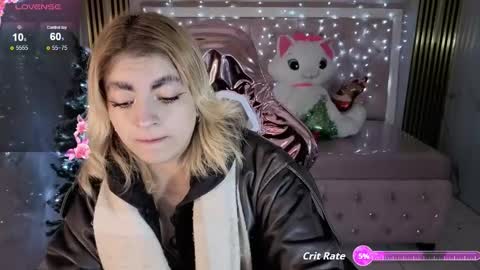 Lili online show from December 2025 03:12:03 AM