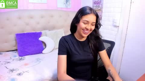 Lili online show from May 2026 10:48:01 PM