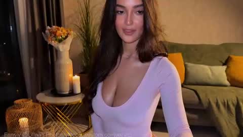 Snapshot of liliaah chatting on June 2026 10:03:01 PM Lili Nude ONLY Ticket or Fansly online show from June 2026 10:03:01 PM