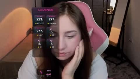 Snapshot of lilian_wood chatting on March 2026 05:30:01 AM Kate online show from March 2026 05:30:01 AM