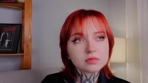 Anika online show from November 2025 02:12:02 PM