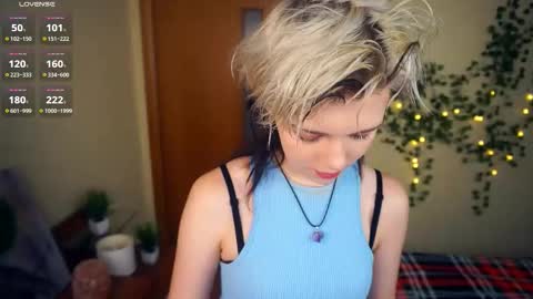 Snapshot of liliandaniels chatting on September 2025 06:13:01 AM Lilian online show from September 2025 06:13:01 AM