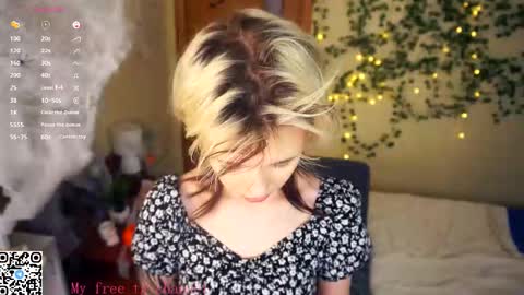 Snapshot of liliandaniels chatting on November 2025 06:24:02 AM Lilian online show from November 2025 06:24:02 AM