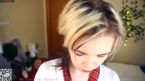 Snapshot of liliandaniels chatting on November 2025 06:45:02 AM Lilian online show from November 2025 06:45:02 AM