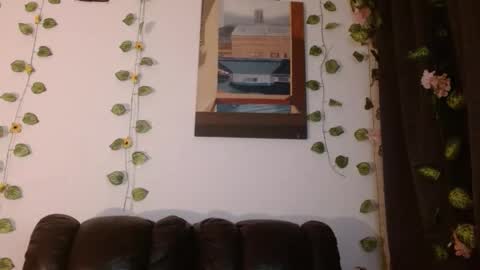 Snapshot of liliandoll chatting on October 2025 08:51:02 PM yesica online show from October 2025 08:51:02 PM