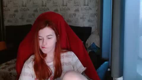 liliawoolf online show from February 2025 11:46:01 AM