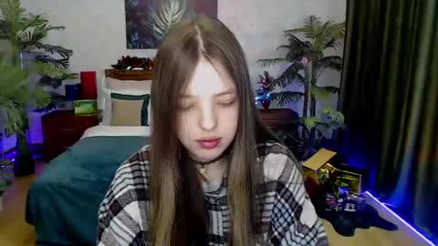 Lili Bakery online show from December 2024 11:39:01 PM