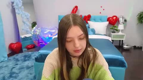 Lili Bakery online show from February 2025 12:59:02 AM