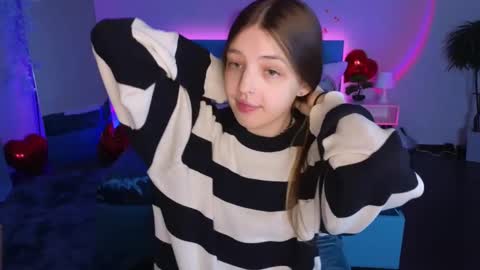 Lili Bakery online show from February 2025 03:00:02 AM