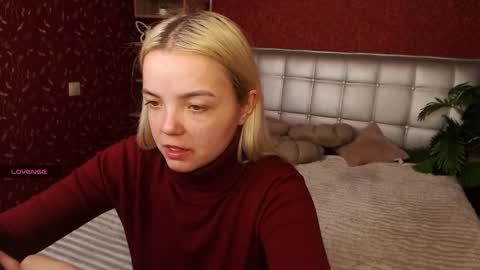 Lilie online show from February 2025 10:50:01 PM