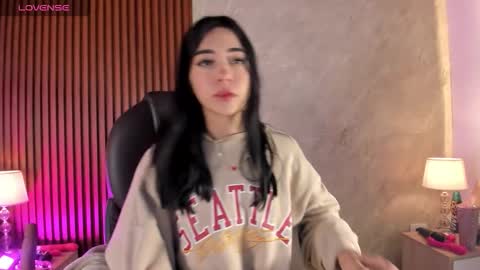 Snapshot of lilith__rosse chatting on October 2025 12:35:02 PM Lilith Rosse online show from October 2025 12:35:02 PM