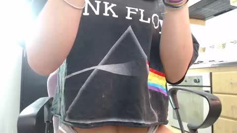 lilith  online show from March 2026 12:53:02 PM