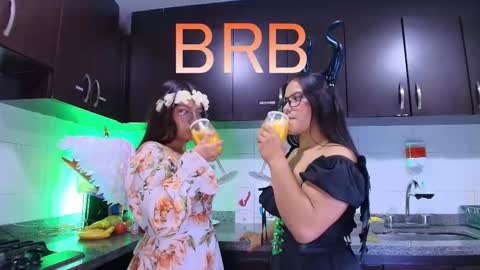 Lilith and Khloe  online show from November 2025 11:19:01 AM