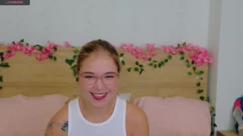 Snapshot of lilith_bonheur chatting on November 2025 11:14:01 PM Lilith Bonheur online show from November 2025 11:14:01 PM