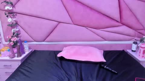 lilith cooper20 online show from February 2025 09:58:02 PM