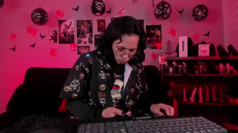 MISTRESS LILITH online show from November 2025 03:28:01 AM