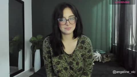 Snapshot of lilith_lennox chatting on March 2026 12:37:02 AM lilith online show from March 2026 12:37:02 AM