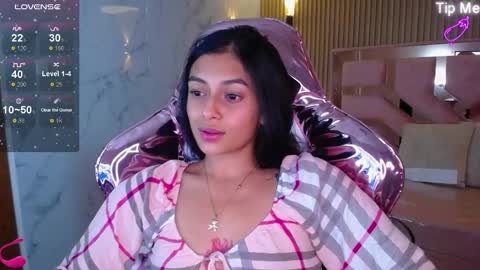 Snapshot of lilith_petit_sub chatting on January 2025 11:25:01 PM Lilith  online show from January 2025 11:25:01 PM