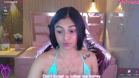 Snapshot of lilith_petit_sub chatting on February 2025 02:23:02 PM Lilith  online show from February 2025 02:23:02 PM