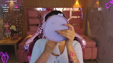 Snapshot of lilith_petit_sub chatting on September 2025 03:40:01 AM Lilith  online show from September 2025 03:40:01 AM