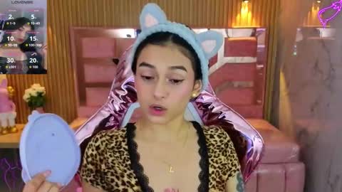 Snapshot of lilith_petit_sub chatting on October 2025 04:12:01 AM Lilith  online show from October 2025 04:12:01 AM