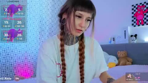 Snapshot of lilith_poison chatting on April 2026 06:29:01 AM lilith_poison online show from April 2026 06:29:01 AM