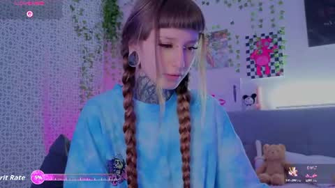 lilith_poison online show from July 2026 09:07:02 PM