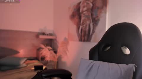 lilith_sage_ online show from February 2025 11:47:02 AM