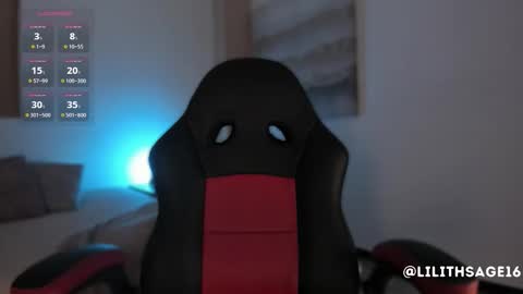 lilith_sage_ online show from October 2025 11:42:01 AM