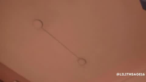 lilith_sage_ online show from November 2025 11:54:01 AM