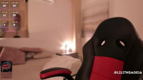 lilith_sage_ online show from January 2026 11:59:01 AM