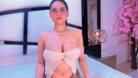 Snapshot of lilithadams11 chatting on September 2025 01:25:02 PM    online show from September 2025 01:25:02 PM