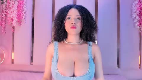 Snapshot of lilithadams11 chatting on October 2025 06:06:01 PM    online show from October 2025 06:06:01 PM