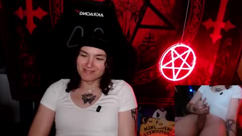 Brandi online show from October 2025 07:47:01 PM