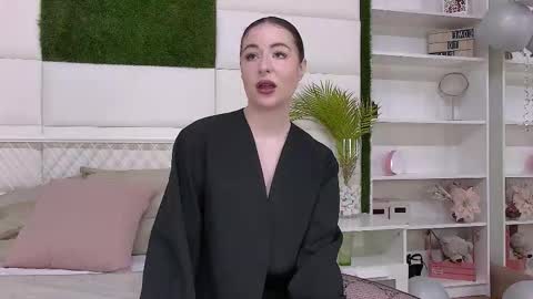 Snapshot of lilithlanne chatting on February 2026 12:26:01 PM Lilith online show from February 2026 12:26:01 PM