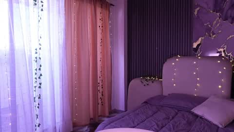 Snapshot of lilithluxor_ chatting on March 2026 12:49:01 PM Lilith online show from March 2026 12:49:01 PM