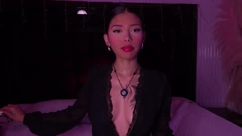 Lilith luxorr online show from January 2026 02:33:01 PM