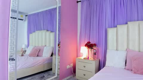 Lilith  online show from January 2025 07:19:02 AM