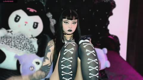   online show from April 2026 12:22:01 PM