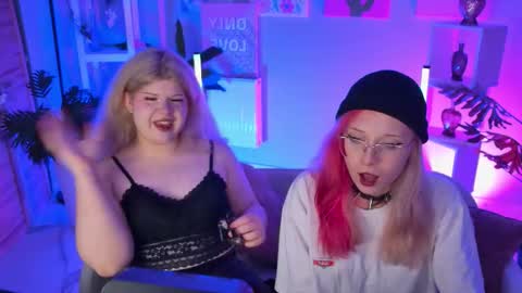 LilithNelson online show from September 2025 06:00:01 PM