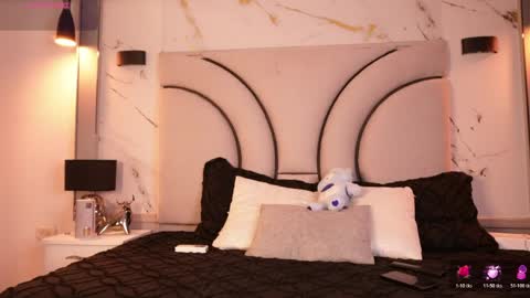 lilithnyx_x online show from April 2026 11:24:01 PM